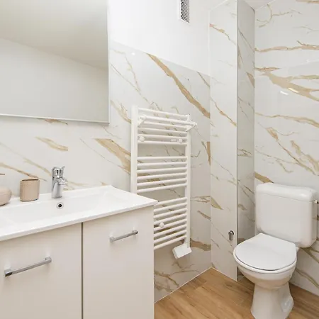 Du Casino - Somptueux En Plein Coeur De Appartamento Mentone